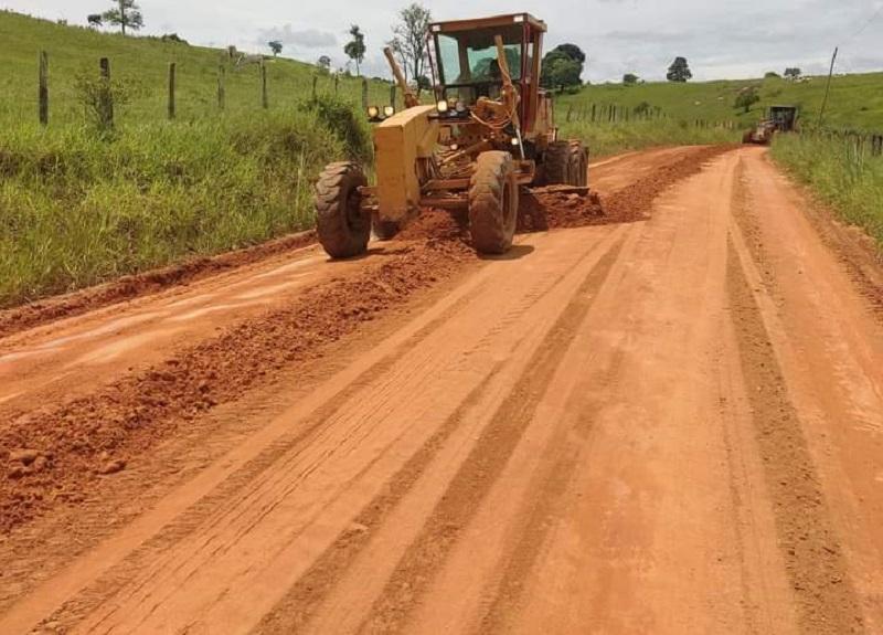Mildson determina que trabalho de recuperação de estradas seja intensivo