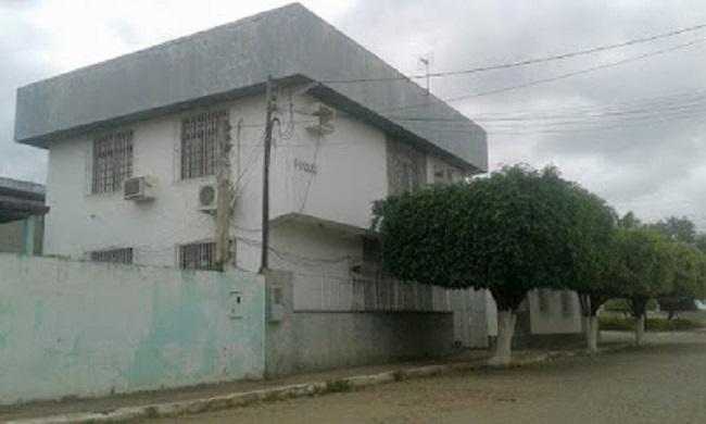 Justiça nega pedido da Prefeitura de Itanhém e mantém retorno das aulas