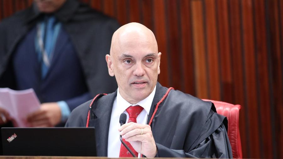 Moraes diz que voto é inviolável e pede que brasileiros não permitam coação