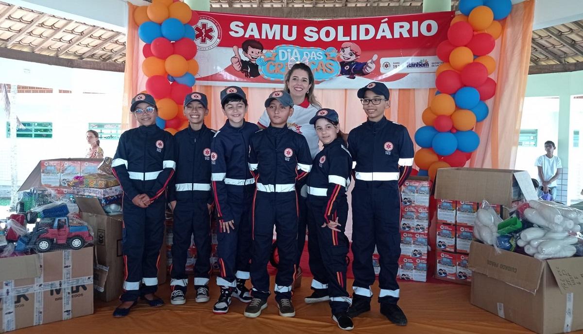 SAMU doa brinquedos no Dia das Crianças em Itanhém