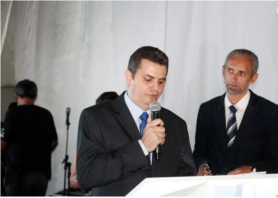 Que Renato Correia agradeça a “fortuna”, mas que saiba fazer bom uso da “virtù”