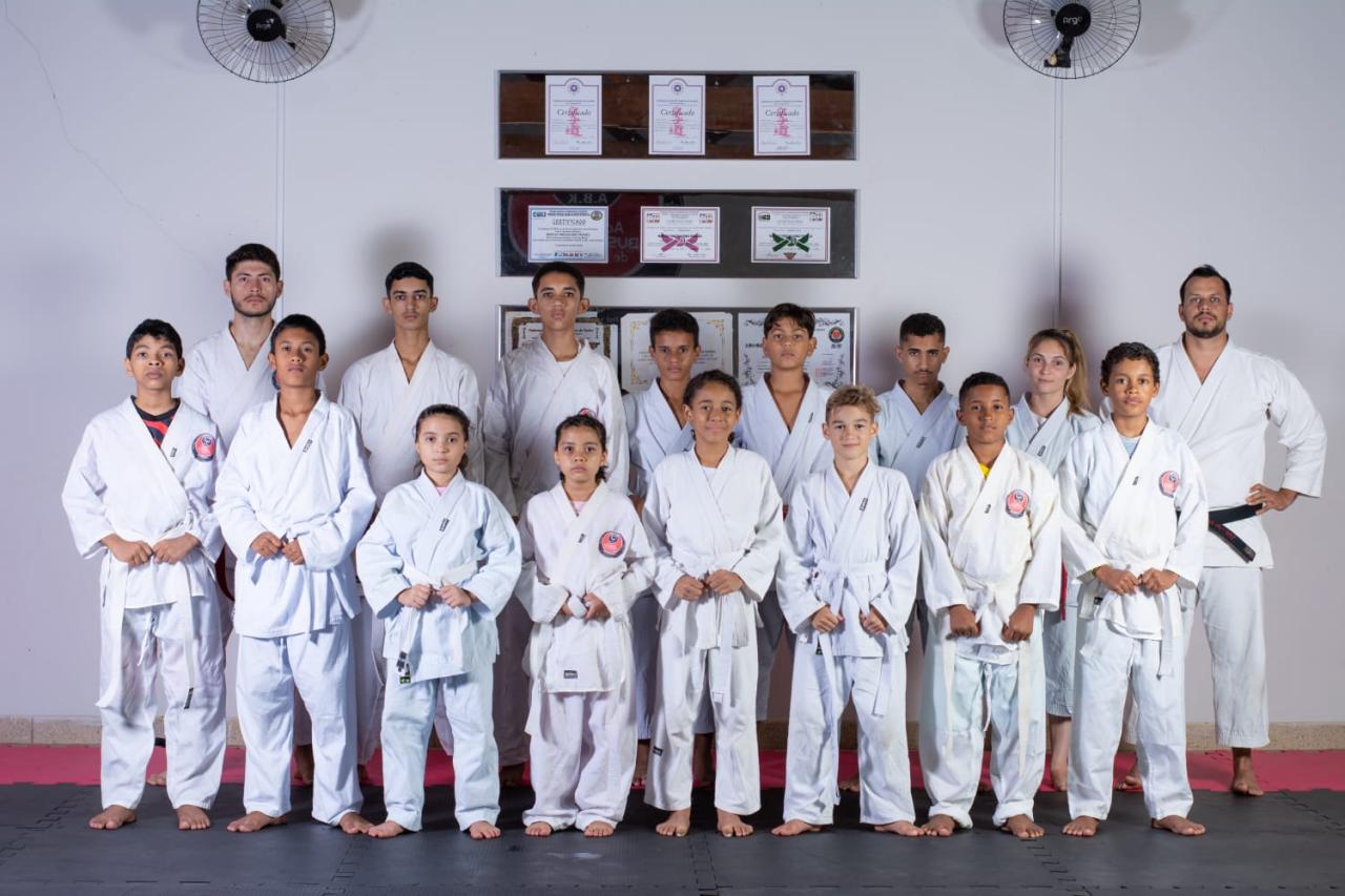 Academia Bushidokan vai representar Itanhém e o extremo Sul no Campeonato Baiano de Karatê, em Salvador