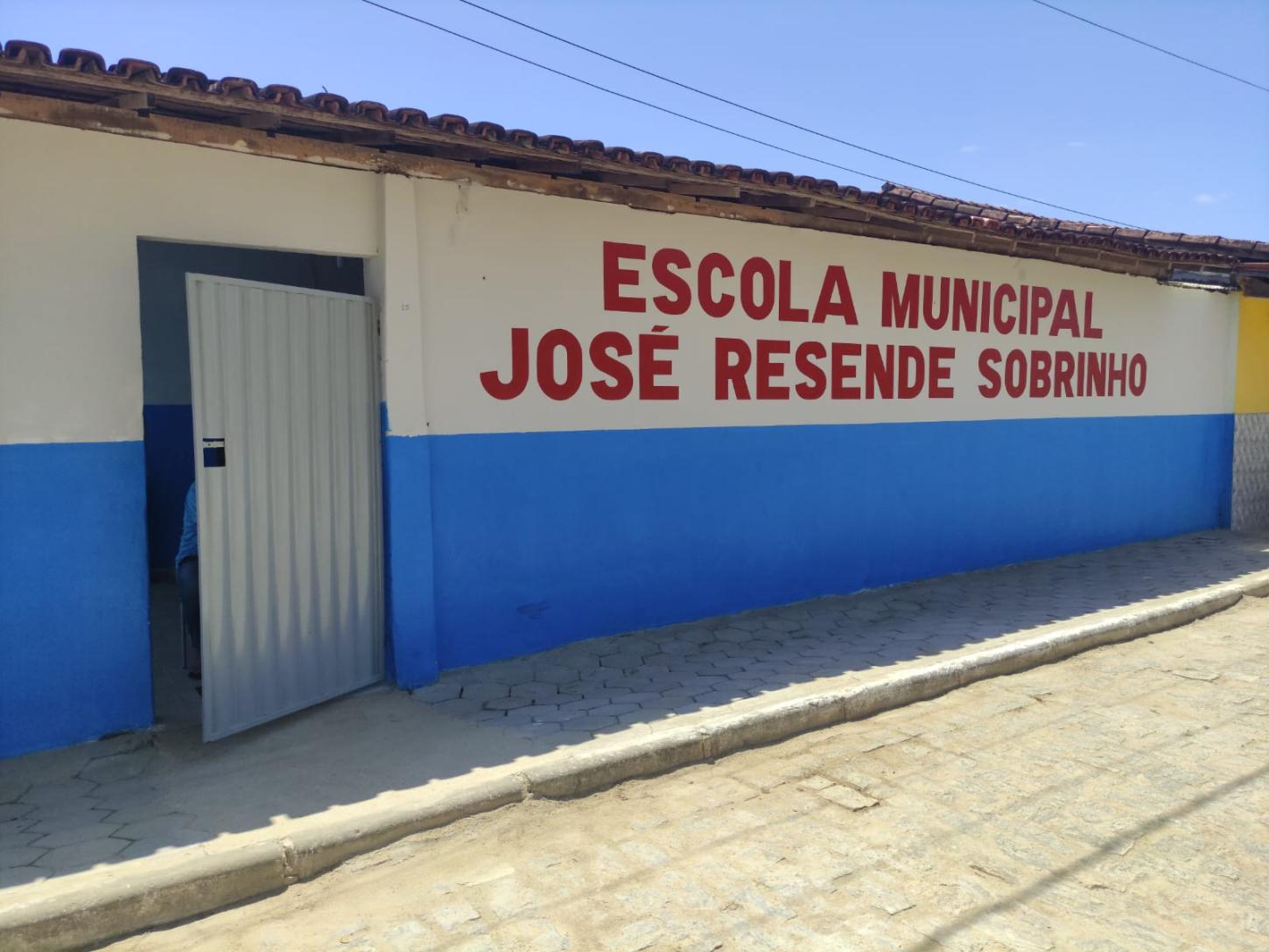 Prefeitura de Itanhém promove melhorias na Escola Municipal José Resende Sobrinho, em Vila Resende