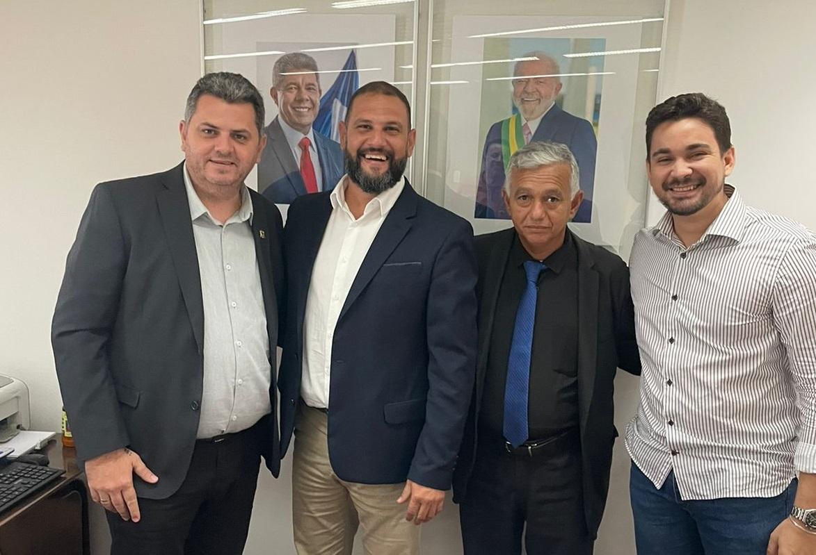 Renato Correia vem demonstrando ser uma liderança muito importante para a política em Itanhém