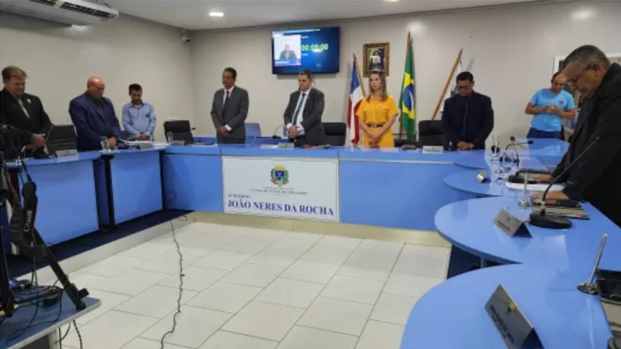 Última reunião da Câmara de Itanhém deste ano será solene; presidente convida toda a comunidade