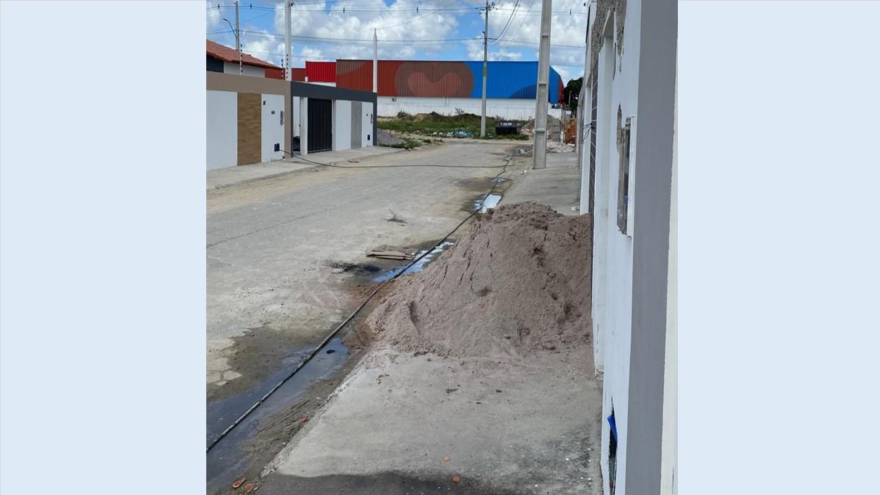 Moradores enfrentam dificuldades com água e energia no novo loteamento atrás do Mix Matheus em Teixeira de Freitas