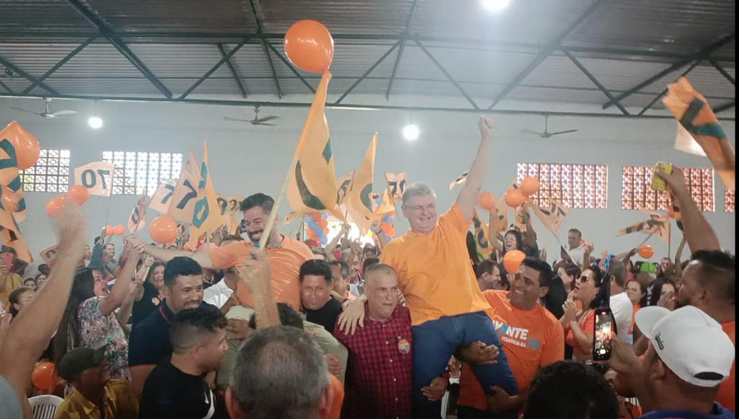 Vídeos: Entre o espetáculo e a simplicidade, convenções de Magno e Mildson revelam estilos opostos