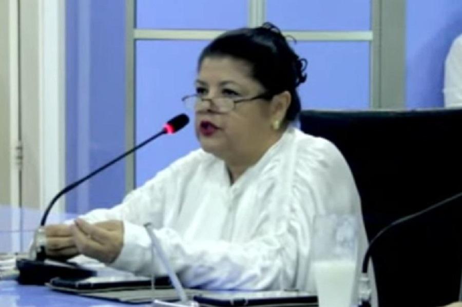 Zulma Pinheiro se acovardou em seu primeiro discurso na Câmara de Itanhém