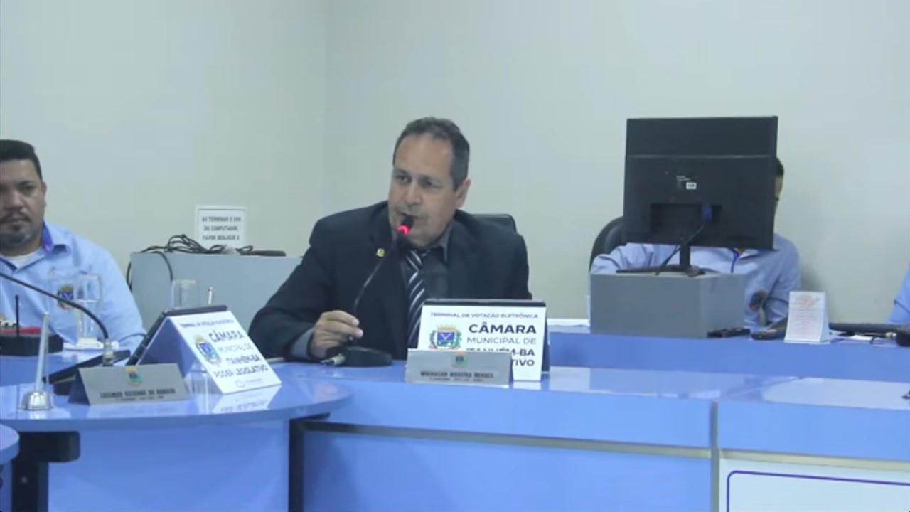 Vereador defende prática do prefeito Bentivi de exigir combustível para patrolar estradas