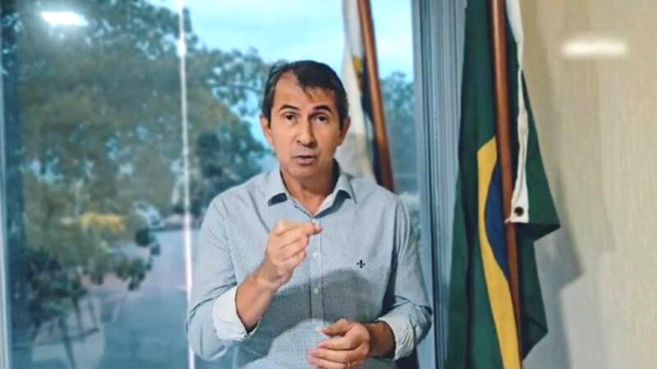 Bentivi é multado por contratação irregular em Itanhém; decisão do TCM ainda cabe recurso