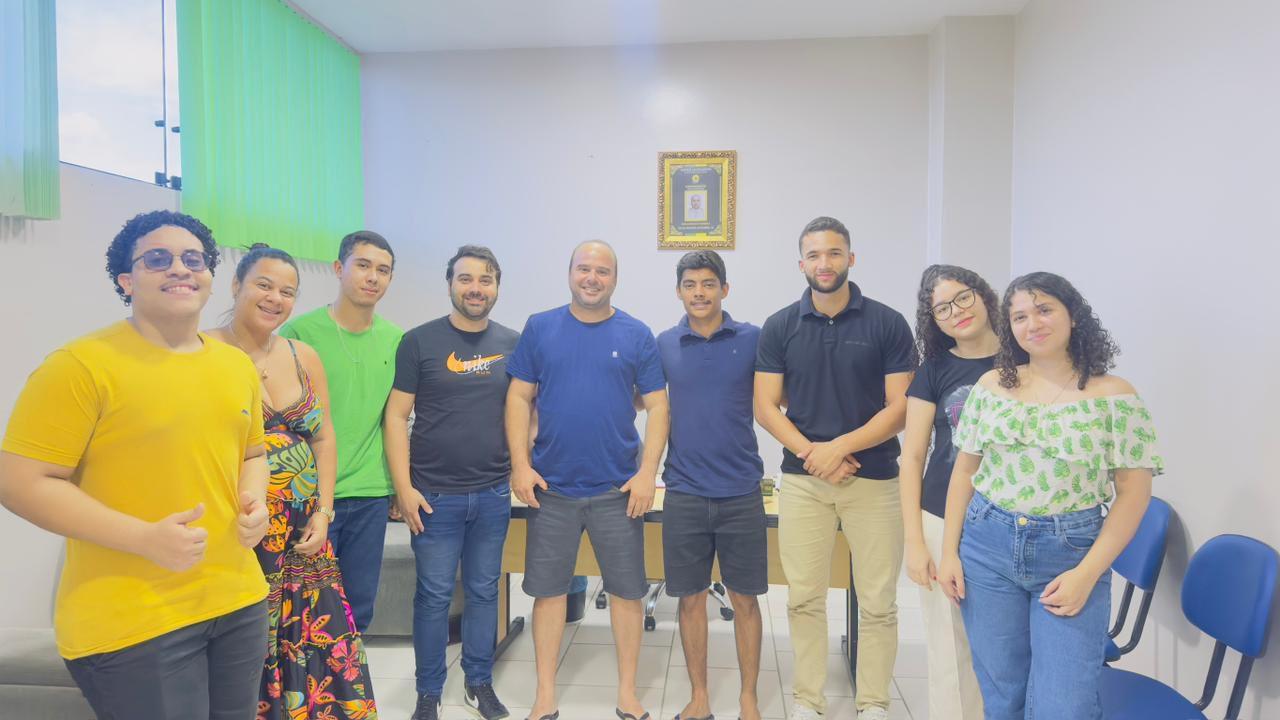 Câmara de Vereadores de Itanhém reforça apoio aos universitários este ano em reunião com estudantes