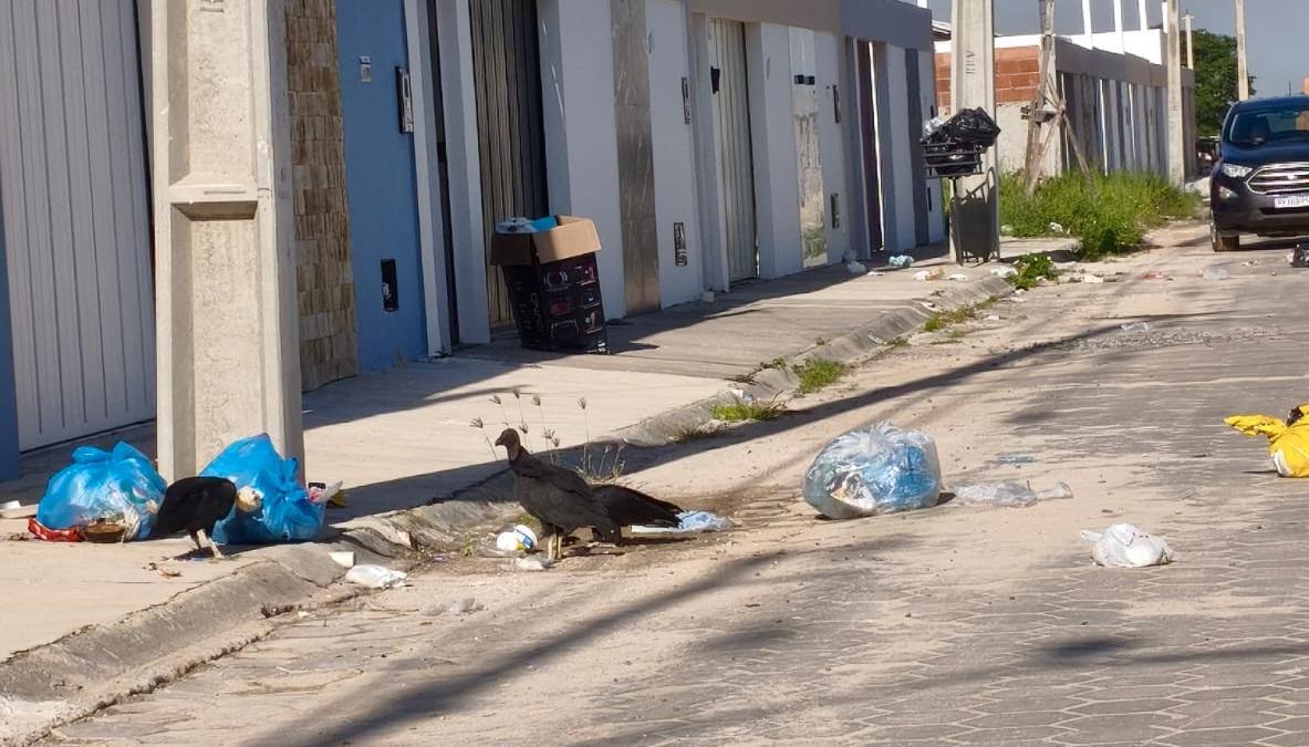 Lixo em Estância do Sol