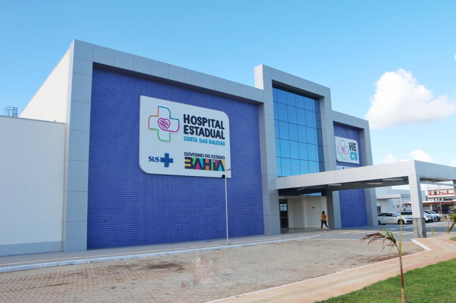 Adolescente vítima de acidente de moto em Itanhém acaba de sair de cirurgia no Hospital Costa das Baleias