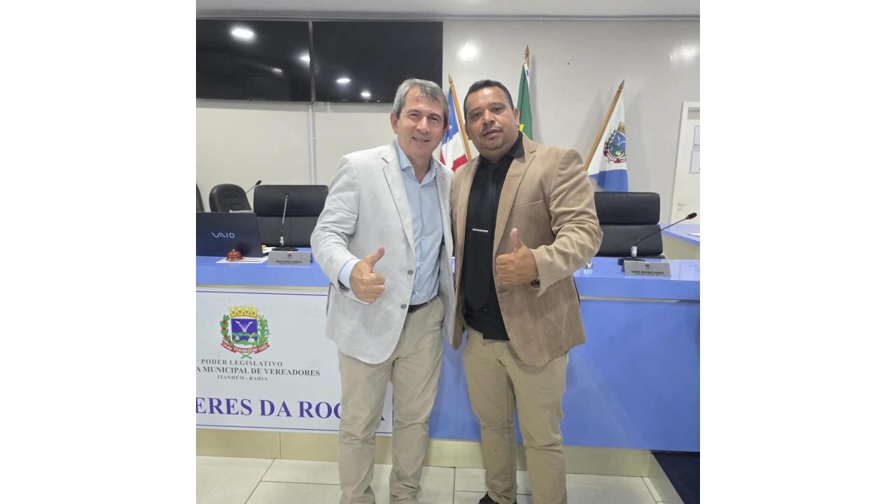 Prefeito de Itanhém segue em silêncio sobre dinheiro que, a pedido de vereador, seria devolvido por garis que enfrentam sol, chuva e desgaste diário