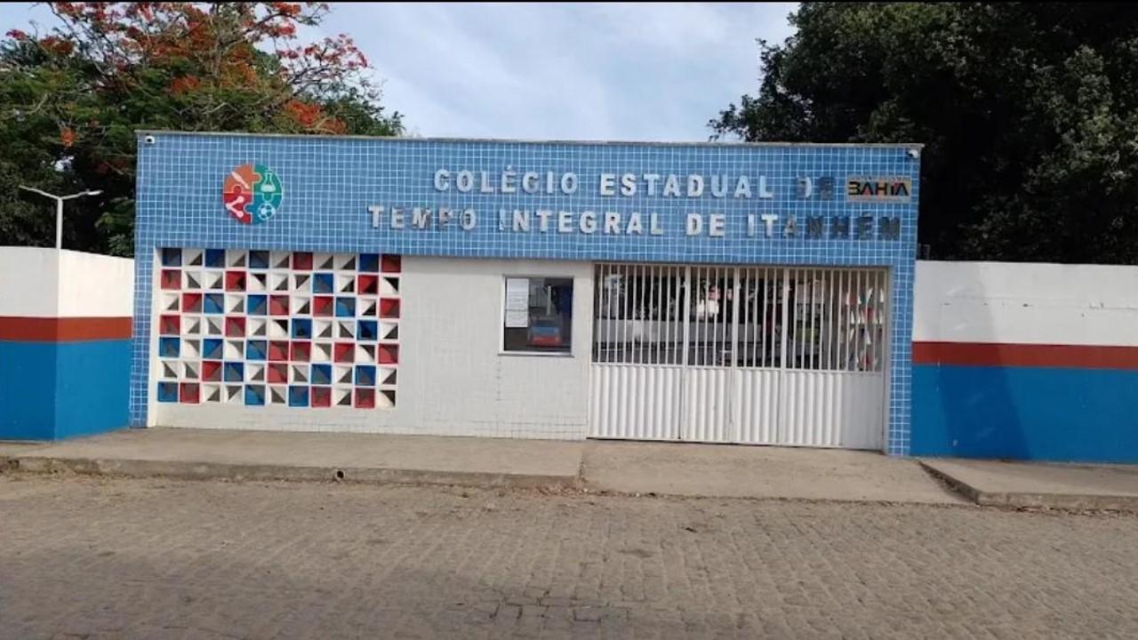 Caso de larvas na merenda do Polivalente de Itanhém termina com punição de estudantes e revolta mãe