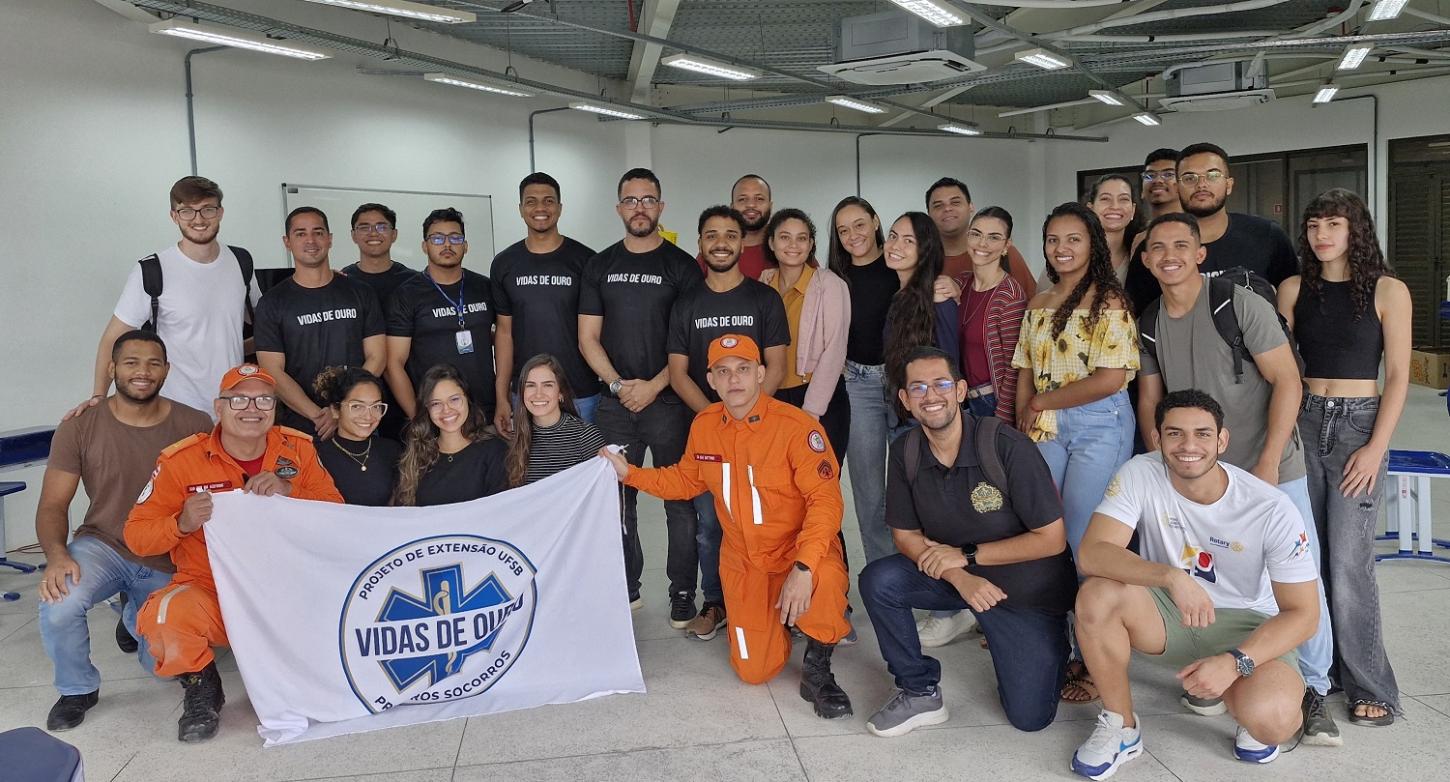 Através do Projeto Vidas de Ouro, estudantes da área da saúde serão capacitados para treinar profissionais da educação e fortalecer a aplicação da Lei Lucas no município.