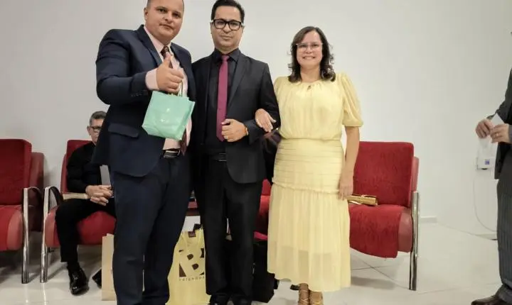 Assembleia de Deus Missão realiza culto especial em homenagem aos 48 anos do pastor Jean Carlos em Itanhém