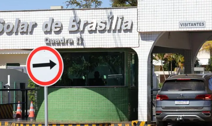 Bolsonaro recorre para anular proibição de visita na prisão domiciliar