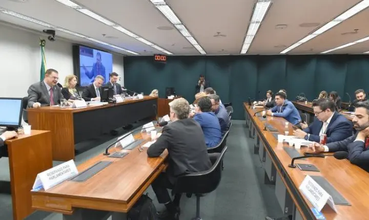 Conselho de Ética retoma depoimentos de testemunhas sobre ocupação do Plenário