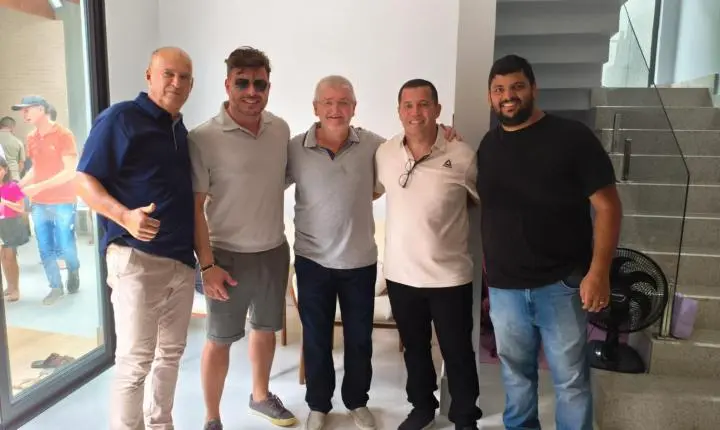 Em visita a Itanhém, Valmir Assunção diz que população sente saudade da gestão de Mildson e reforça apoio político