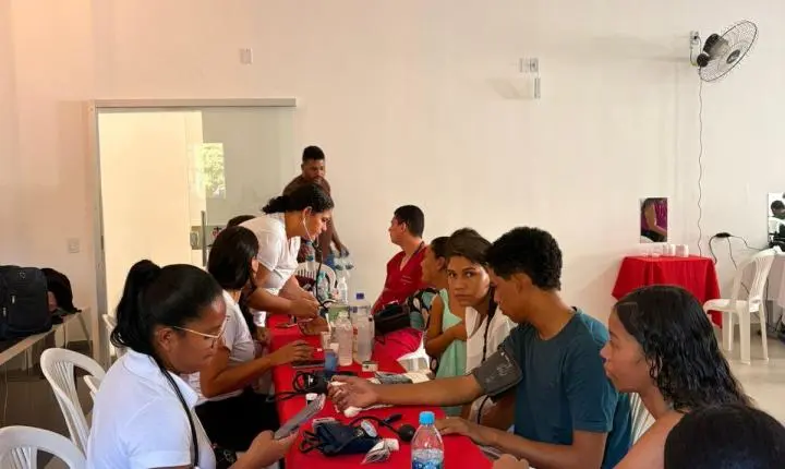 Igreja Metodista Wesleyana realiza 7ª Ação Social e beneficia moradores do bairro Monte Santo